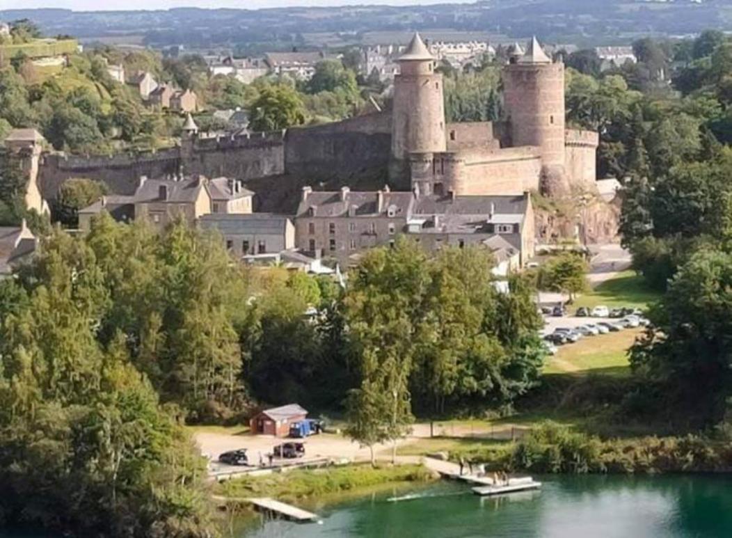Le Petit Nid Du Mont Saint Michel Daire Pontorson Dış mekan fotoğraf